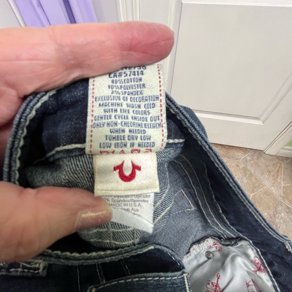 True Religion Women’s Blue Jeans Embroidered Pockets, Straight Leg Jeans Size 30 - Picture 11 of 12